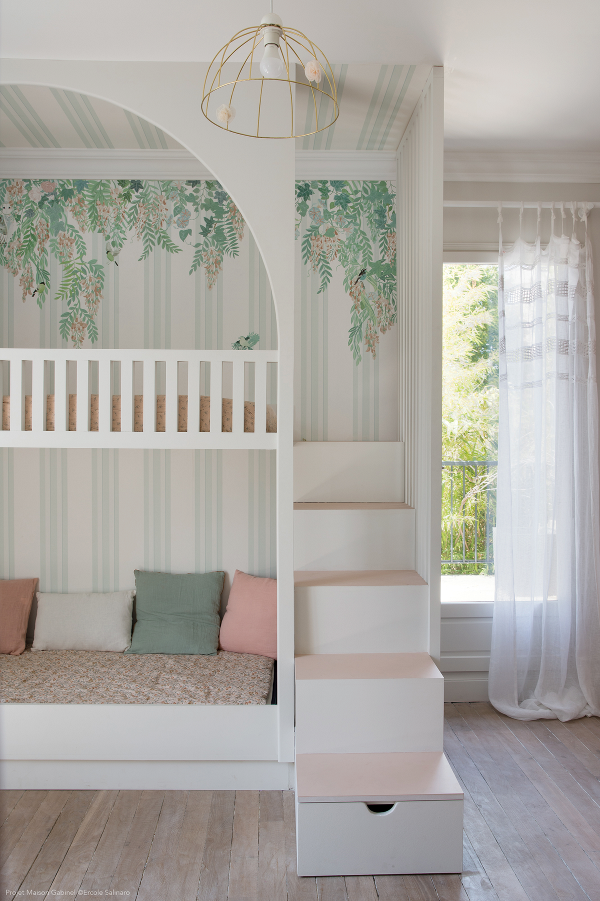 little cabari papier peint panoramique feuille trait fleur couleur vert rose