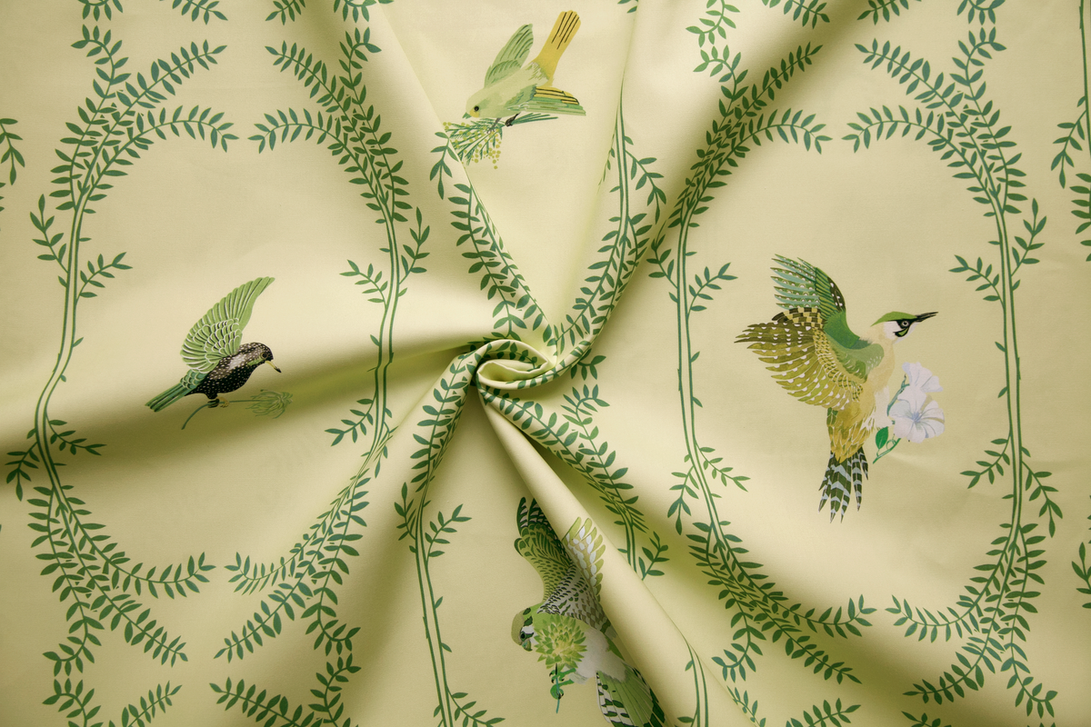 tissu ameublement oiseaux médaillon végétal jaune