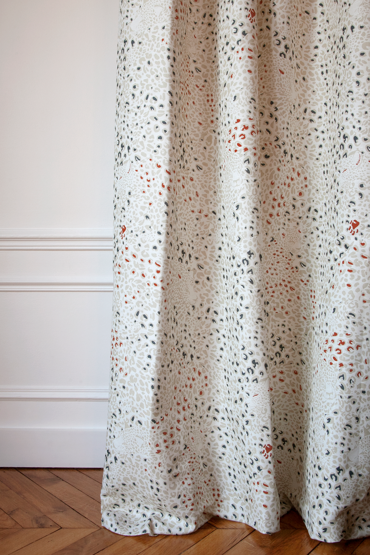 Little Cabari tissu d'ameublement rideau léopard couleur orange beige gris