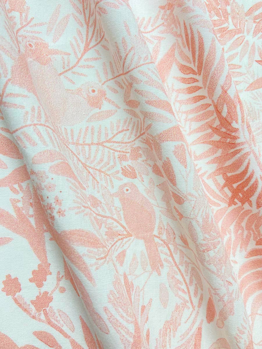 little cabari coupon de tissu fleurs oiseaux couleur rose