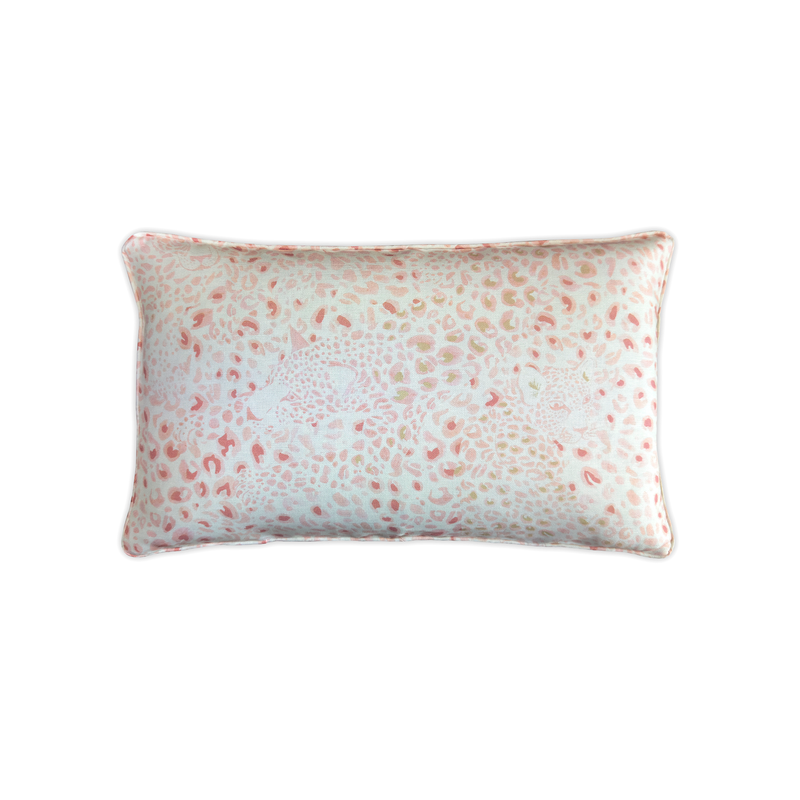 coussin leopard rose