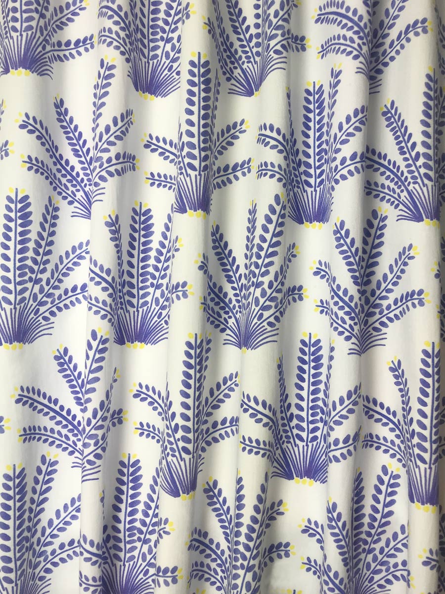 little cabari coupon de tissu plantes couleur bleu