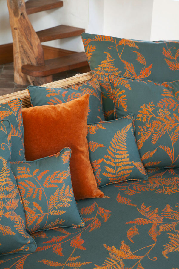 little cabari coussin plante feuille couleur orange vert